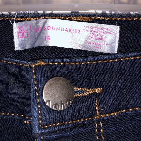 No Boundaries Dark Wash Jeans - Picture 4 of 5